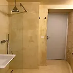 فندق مبيت وإفطار Alora Boutique 3*