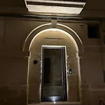 Alora Boutique فندق مبيت وإفطار 3*