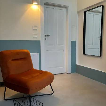 Alora Boutique Couette-café 3*