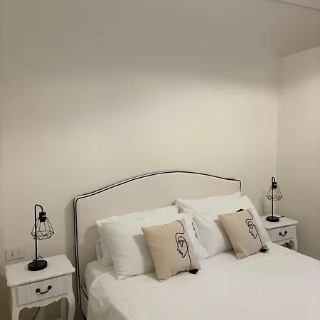 Couette-café Alora Boutique Lecce