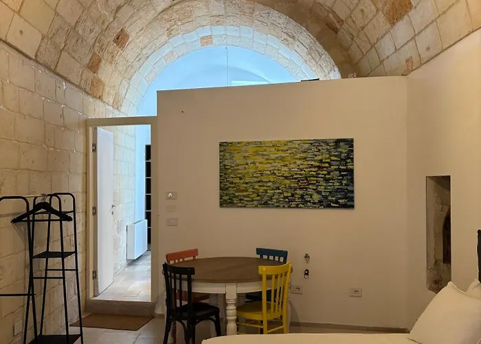 Alora Boutique Panzió Lecce