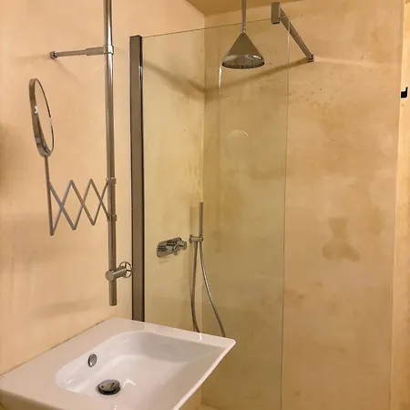 Alora Boutique Bed & Breakfast 3*