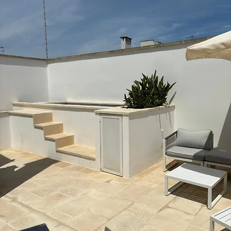 Alora Boutique Bed & Breakfast