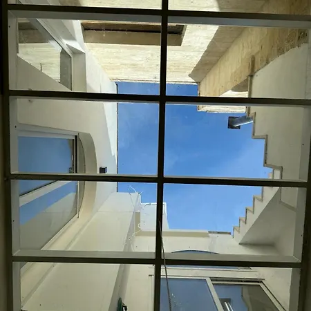 Alora Boutique 3*
