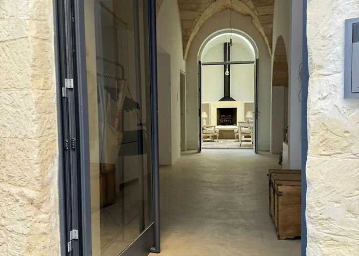 Alora Boutique